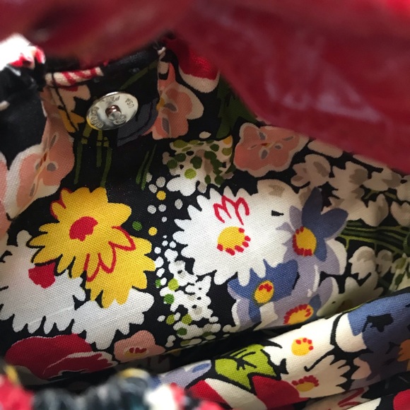 Vera Bradley Frill Cherry Purse - Picture 6 of 6